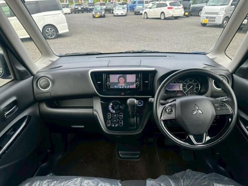 EK SPACE CUSTOM