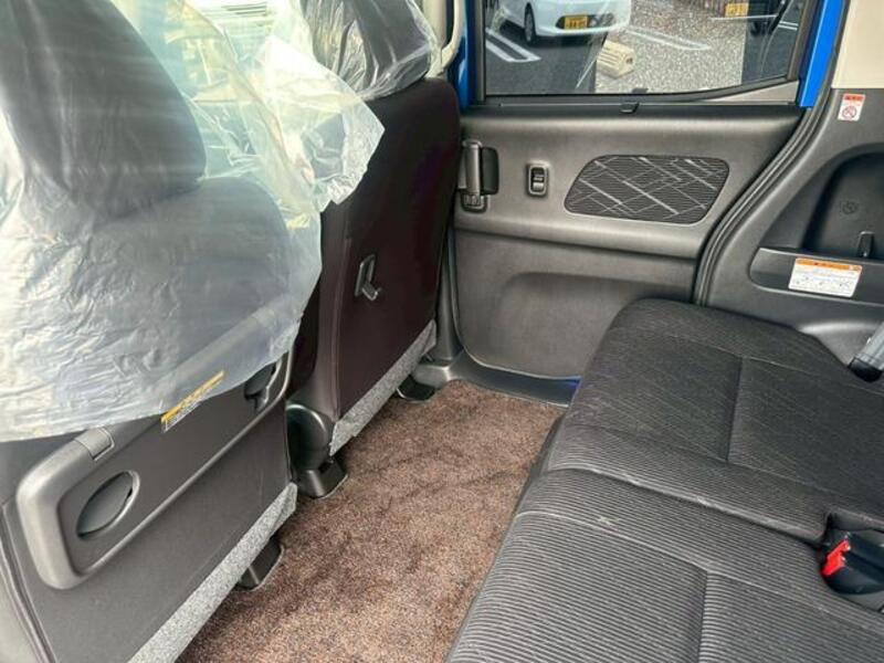 EK SPACE CUSTOM