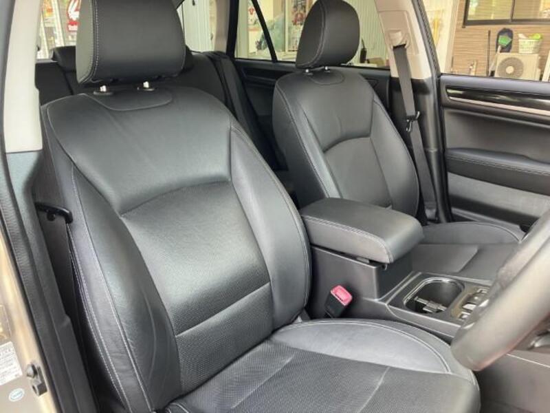 LEGACY OUTBACK