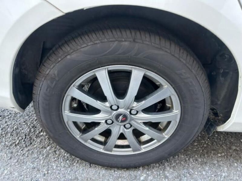 COROLLA FIELDER