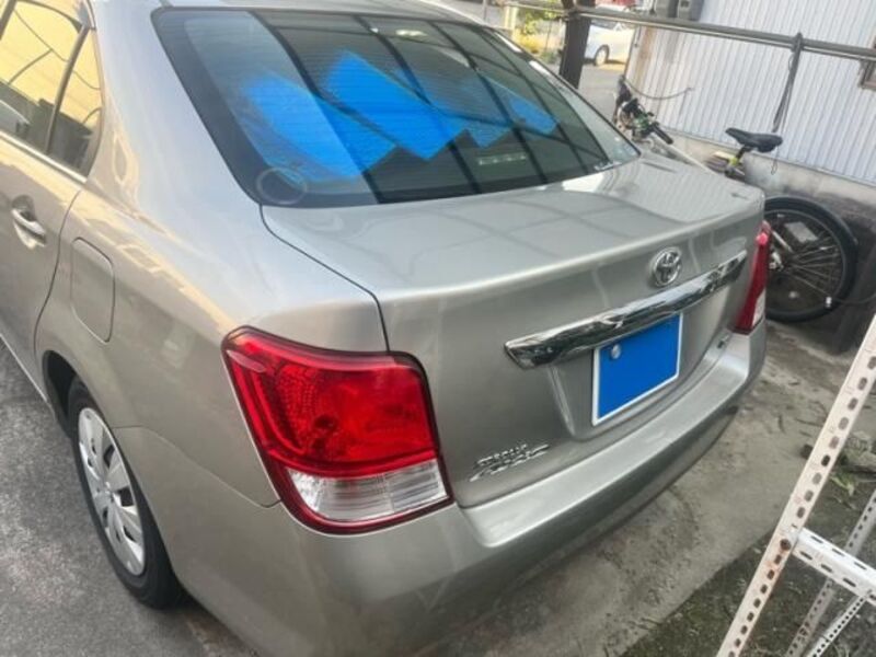 COROLLA AXIO