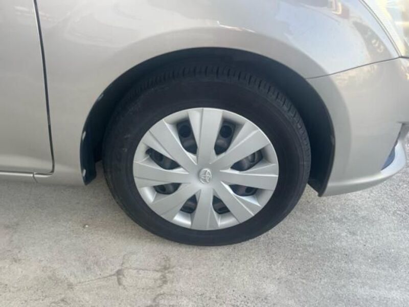 COROLLA AXIO