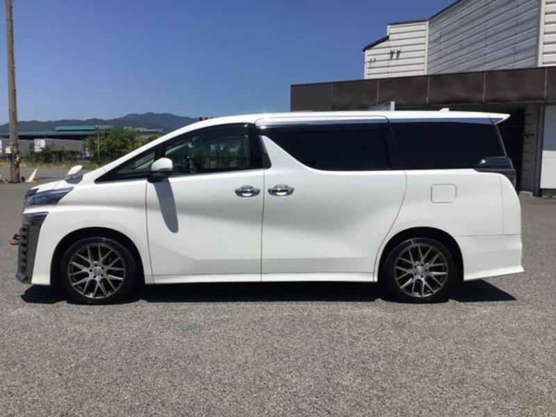 VELLFIRE