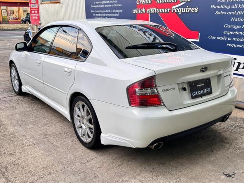 LEGACY B4