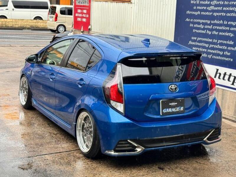 AQUA