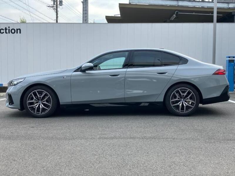 5 SERIES