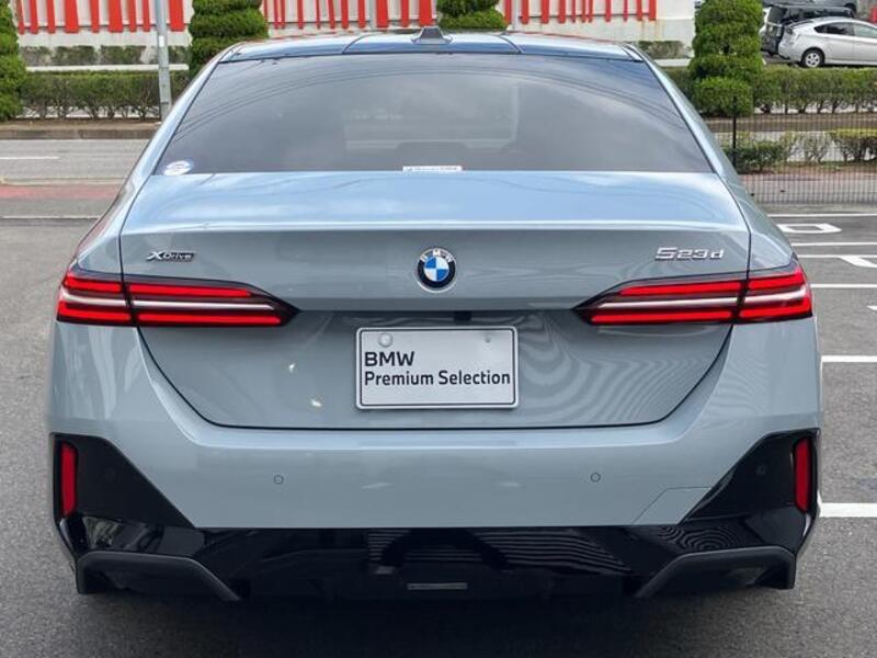 5 SERIES