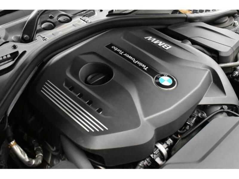 4 SERIES