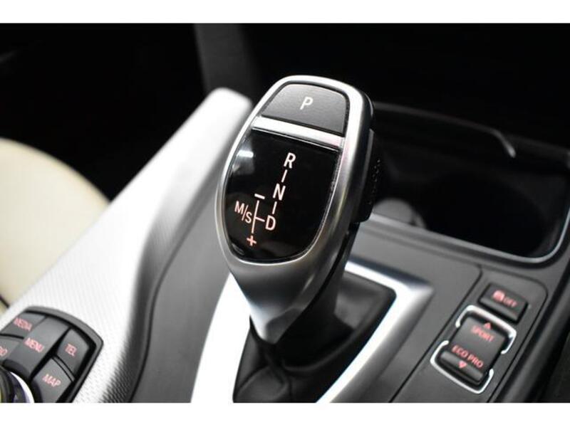 4 SERIES