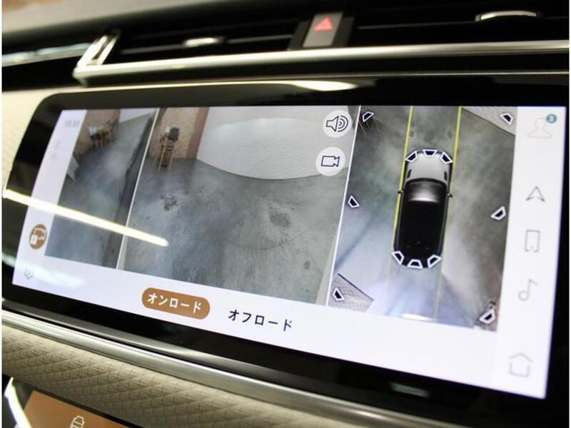 RANGE ROVER VELAR