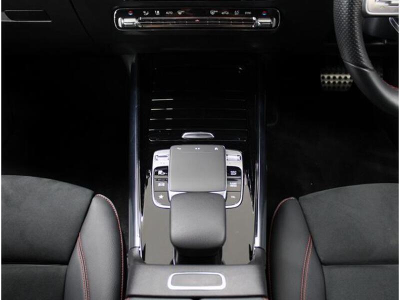 B-CLASS