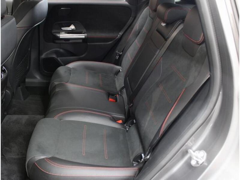 B-CLASS