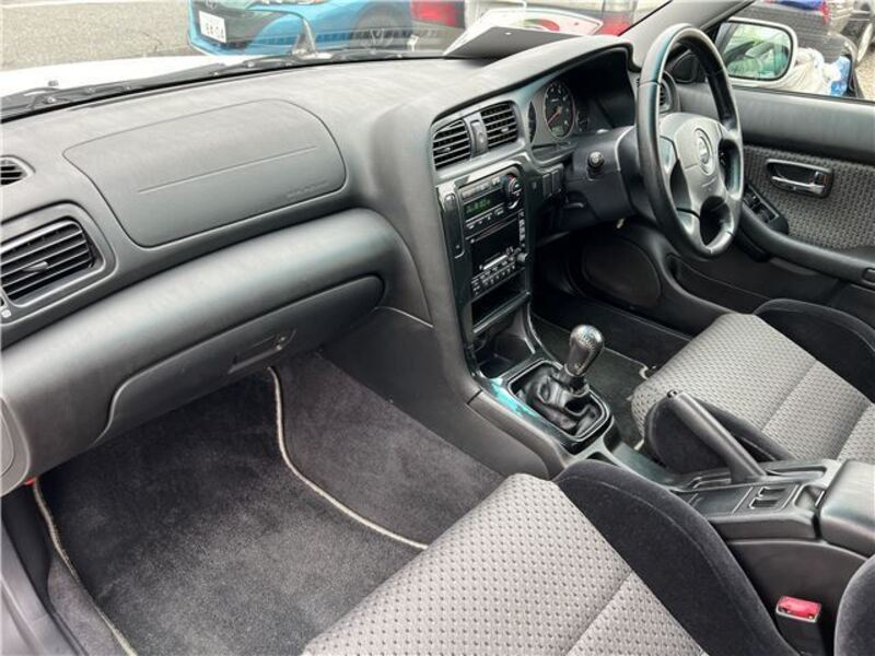 LEGACY B4