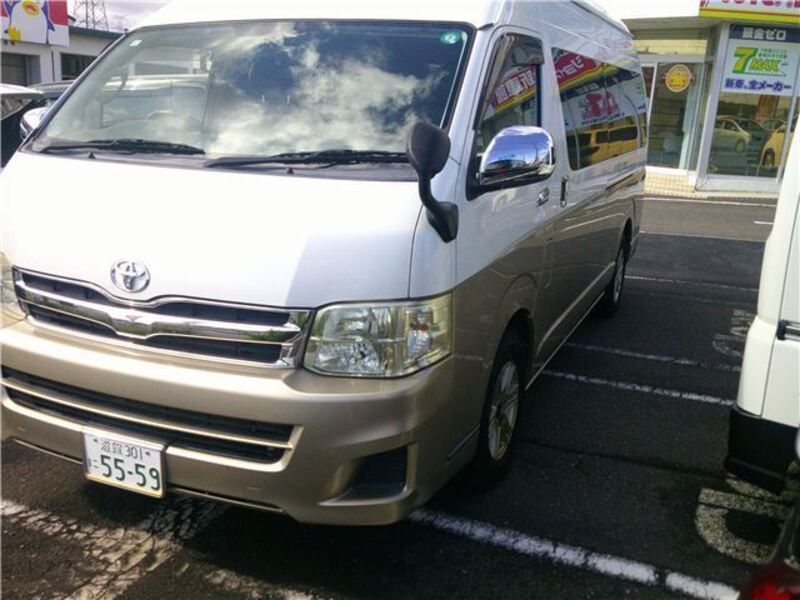 HIACE