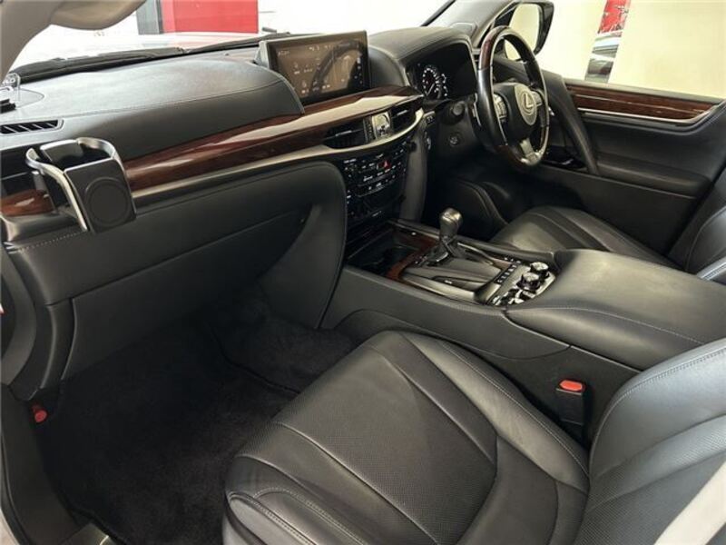 LX