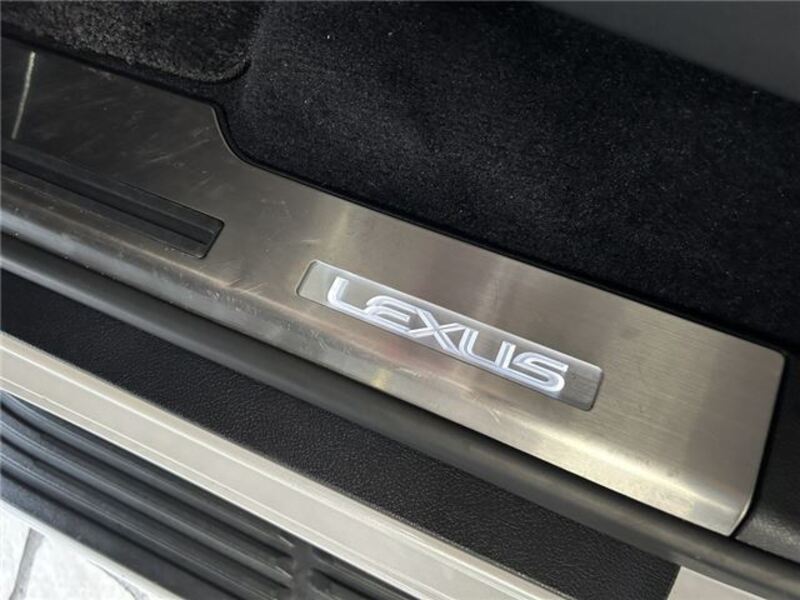 LX