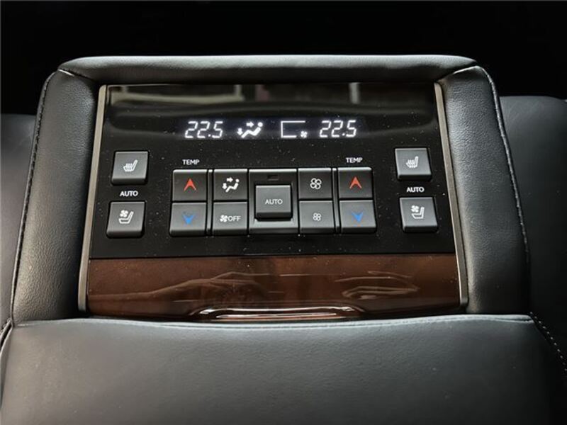 LX
