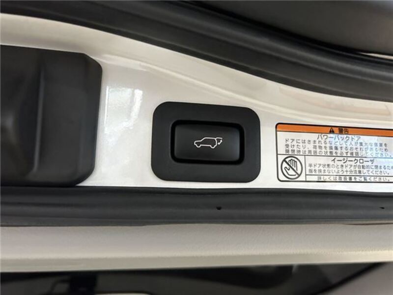 LX