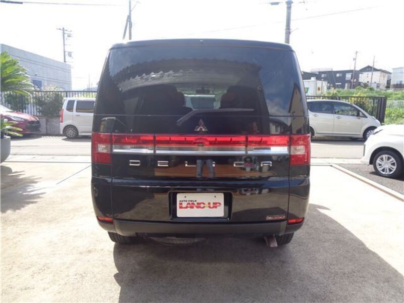 DELICA D5