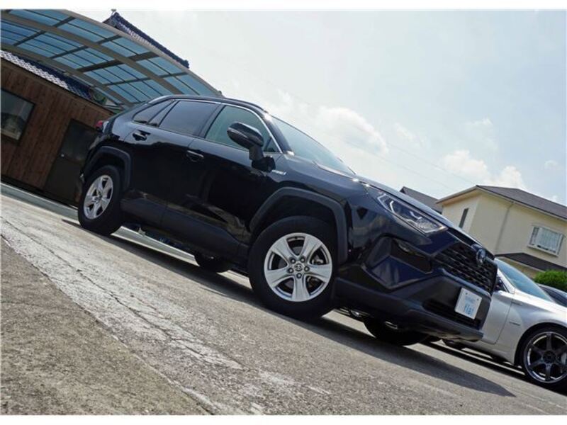 RAV4