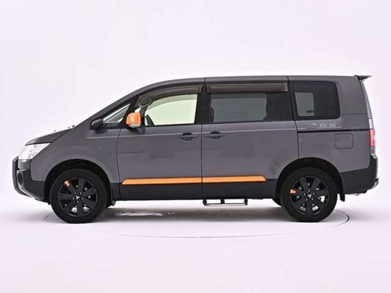 DELICA D5