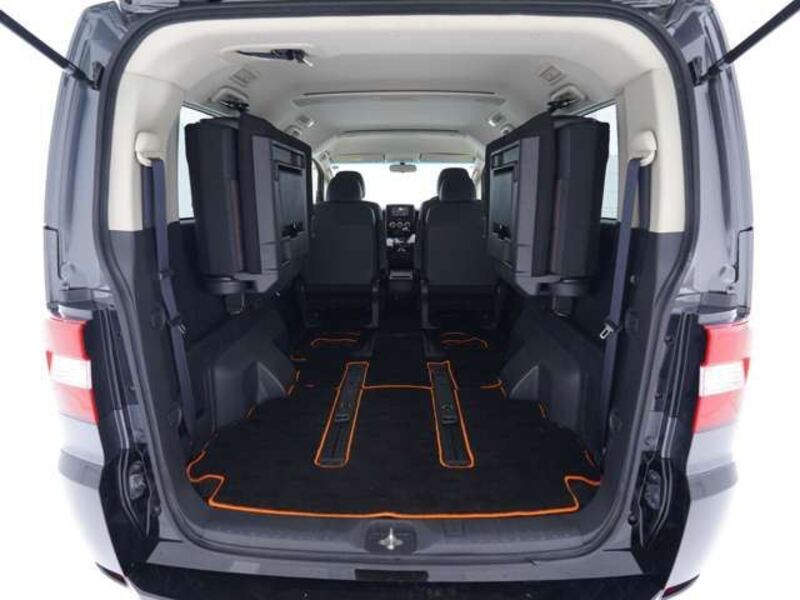 DELICA D5