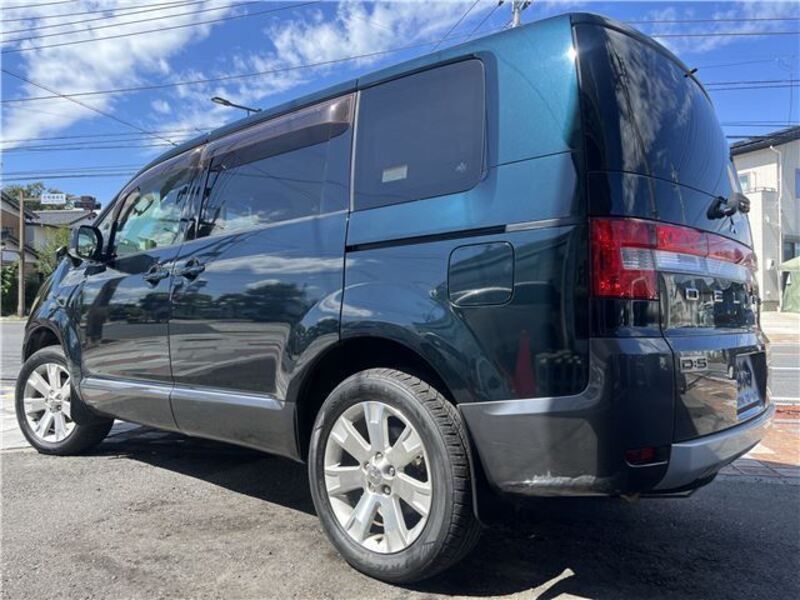 DELICA D5