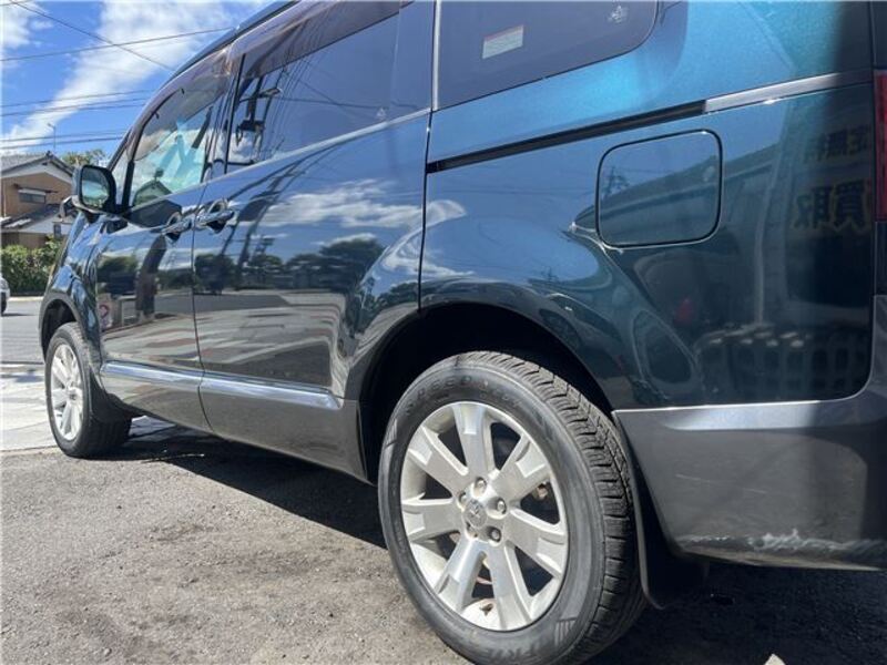 DELICA D5