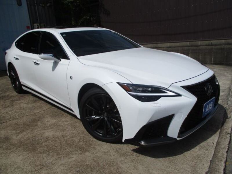 LEXUS LS