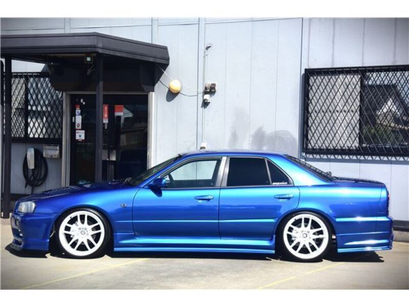 SKYLINE