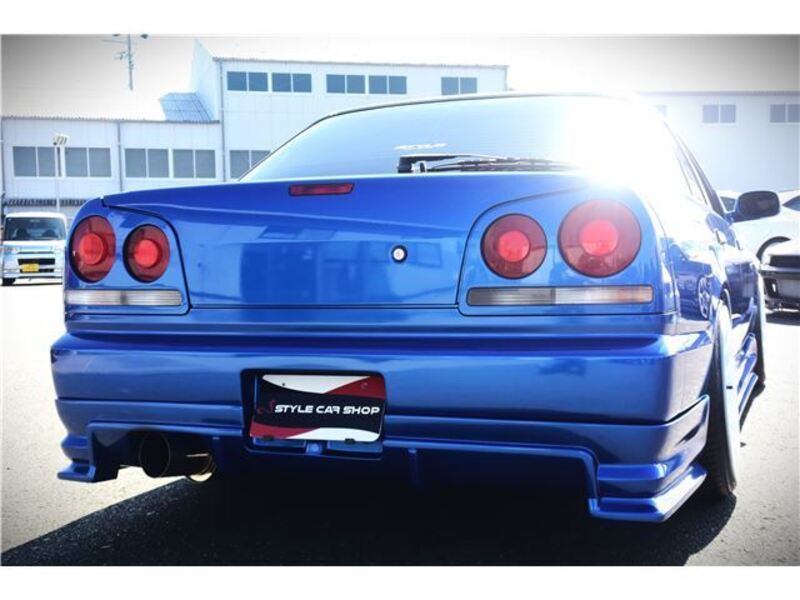 SKYLINE