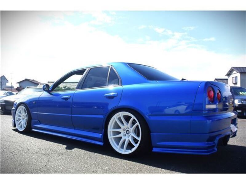 SKYLINE