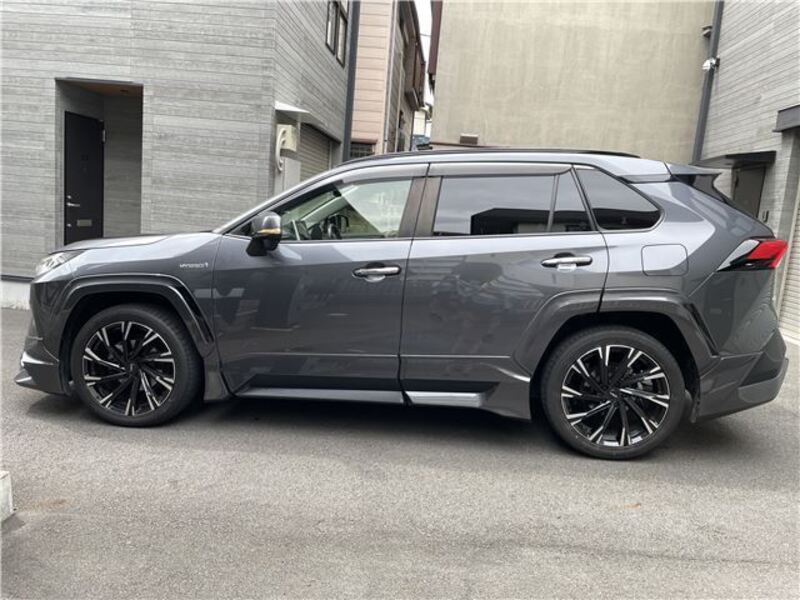 RAV4