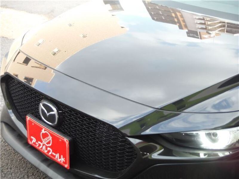 MAZDA3