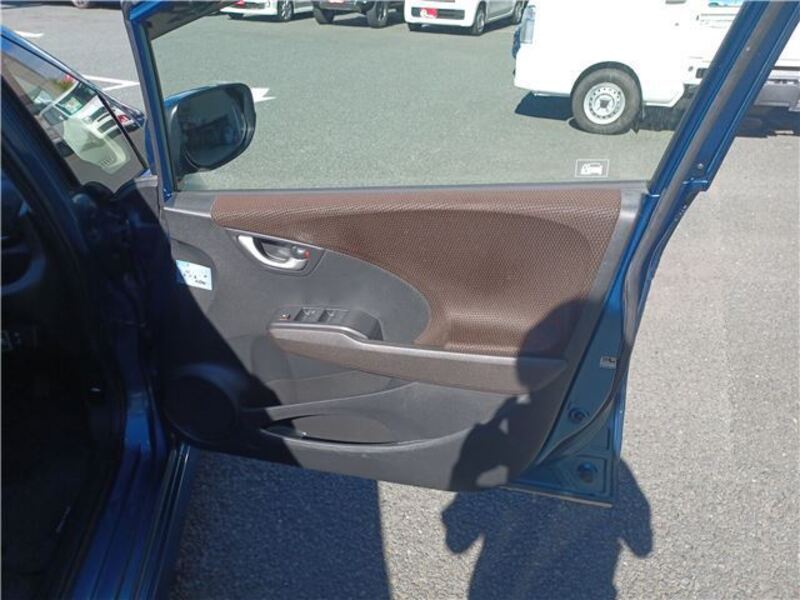 FIT SHUTTLE