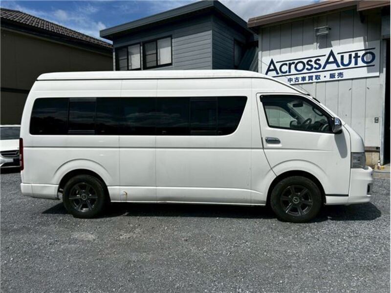 HIACE