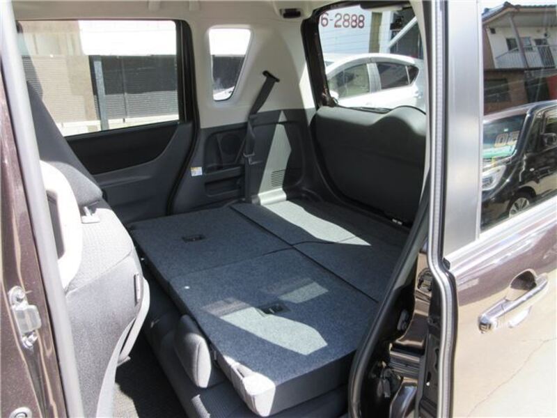DELICA D2