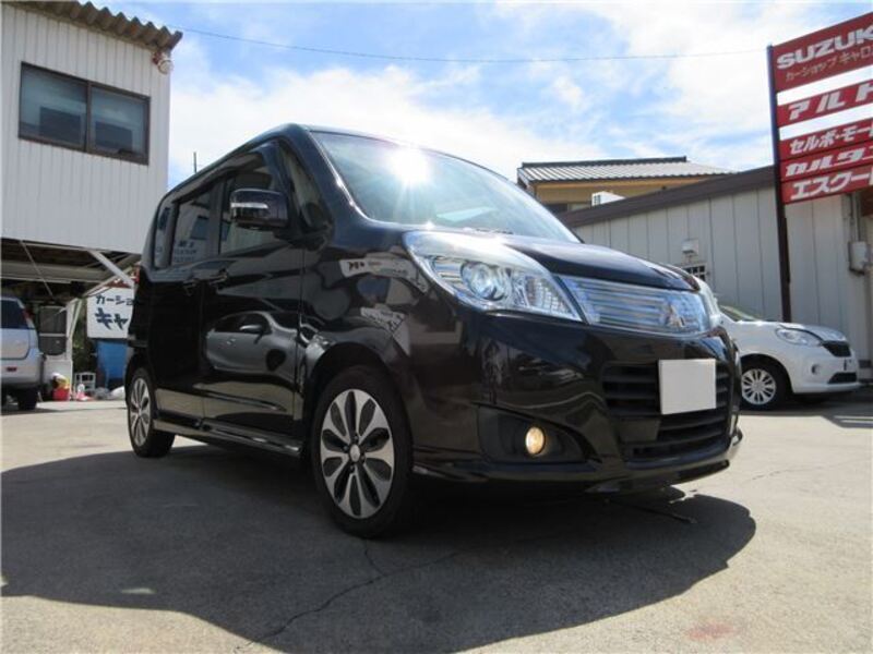 DELICA D2