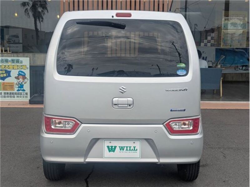 WAGON R