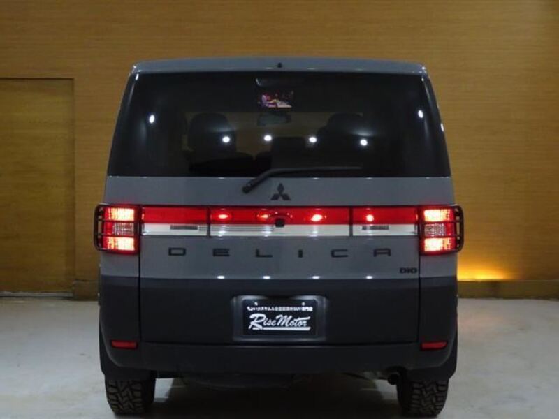 DELICA D5