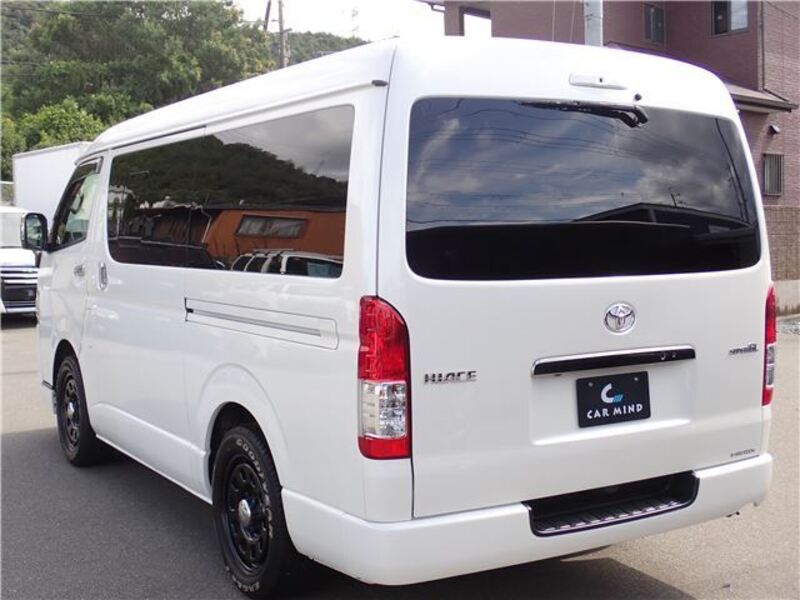 HIACE