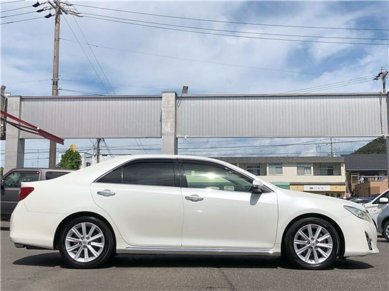CAMRY