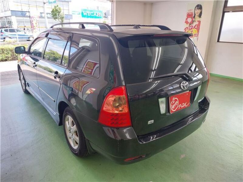 COROLLA FIELDER