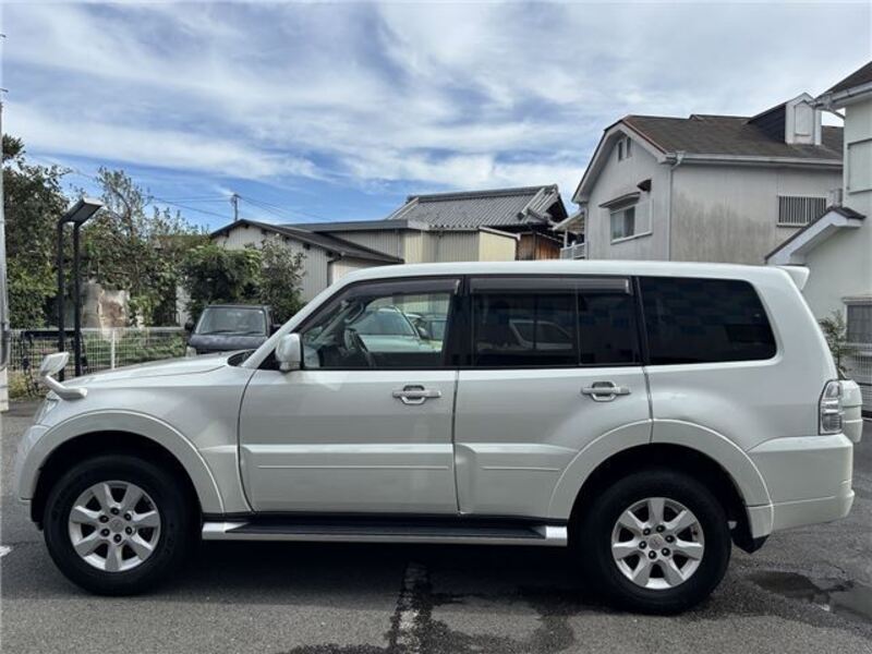 PAJERO