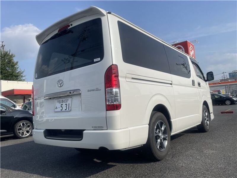 HIACE