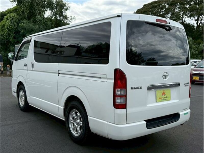 HIACE
