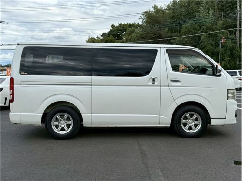 HIACE