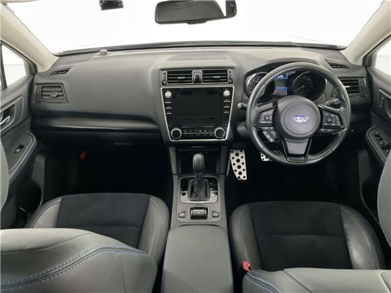 LEGACY B4