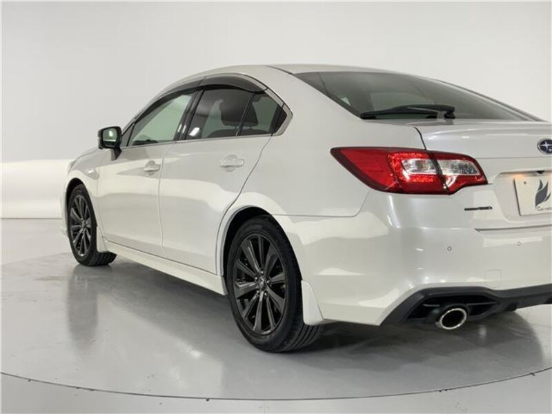 LEGACY B4