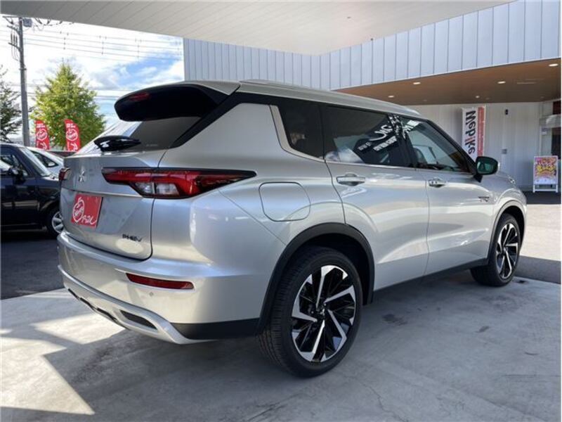 OUTLANDER PHEV